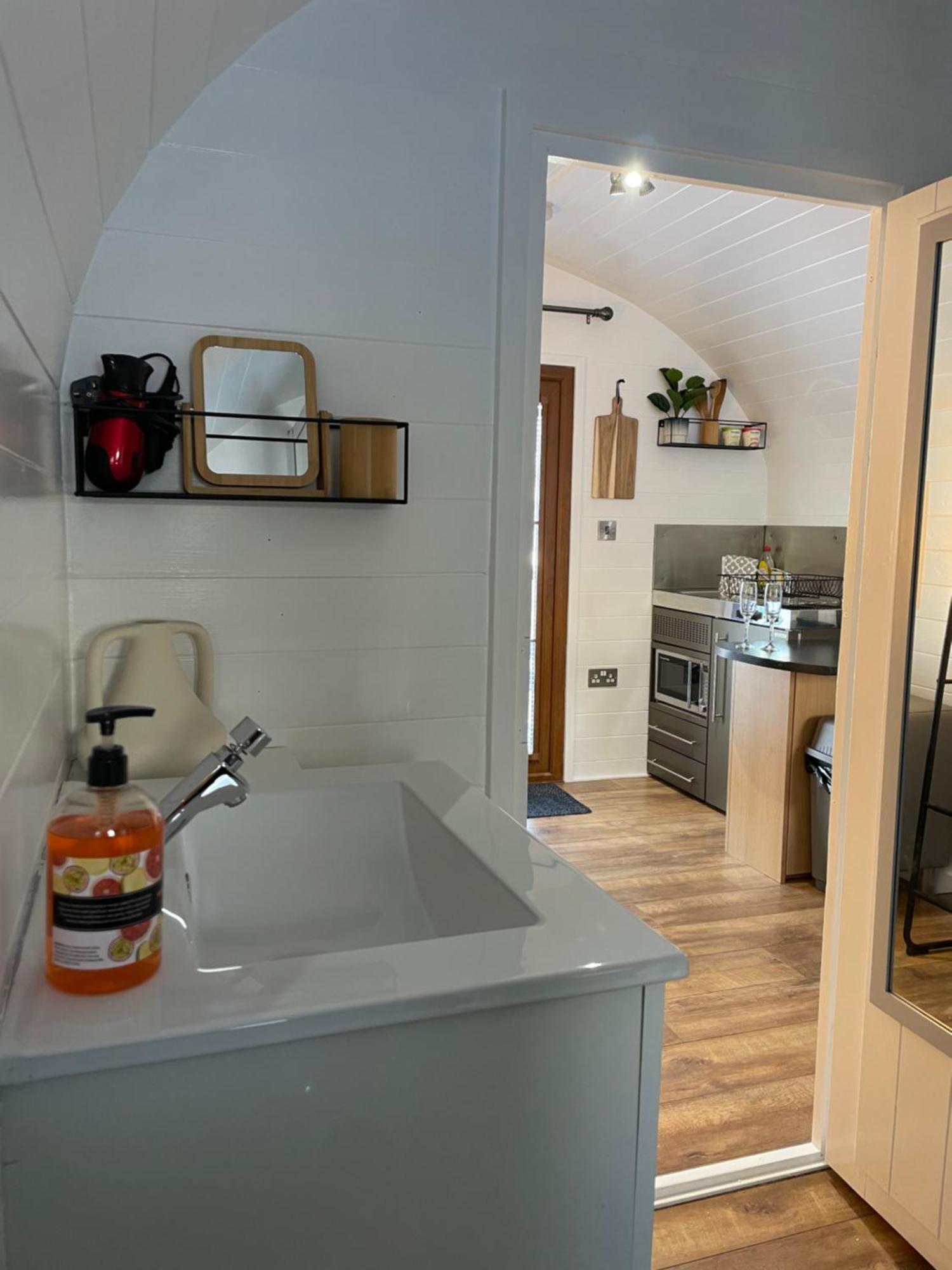 Highland Stays - The Oaks Studio Pod Fort William Eksteriør bilde